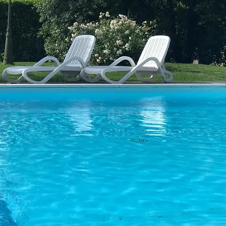 Guest house Del Papa 2*