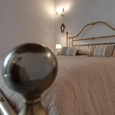 Guest house Del Papa 2*