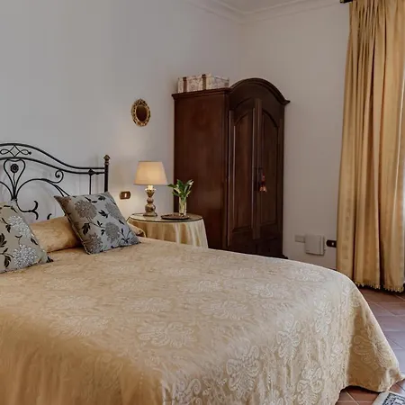Del Papa Guest house Lucca