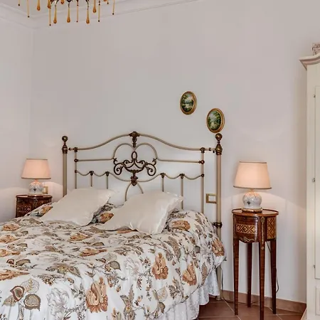 Guest house Del Papa Lucca