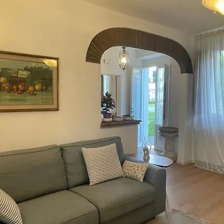 Del Papa Guest house Lucca