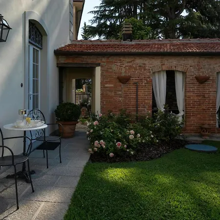 Del Papa 게스트하우스 4*